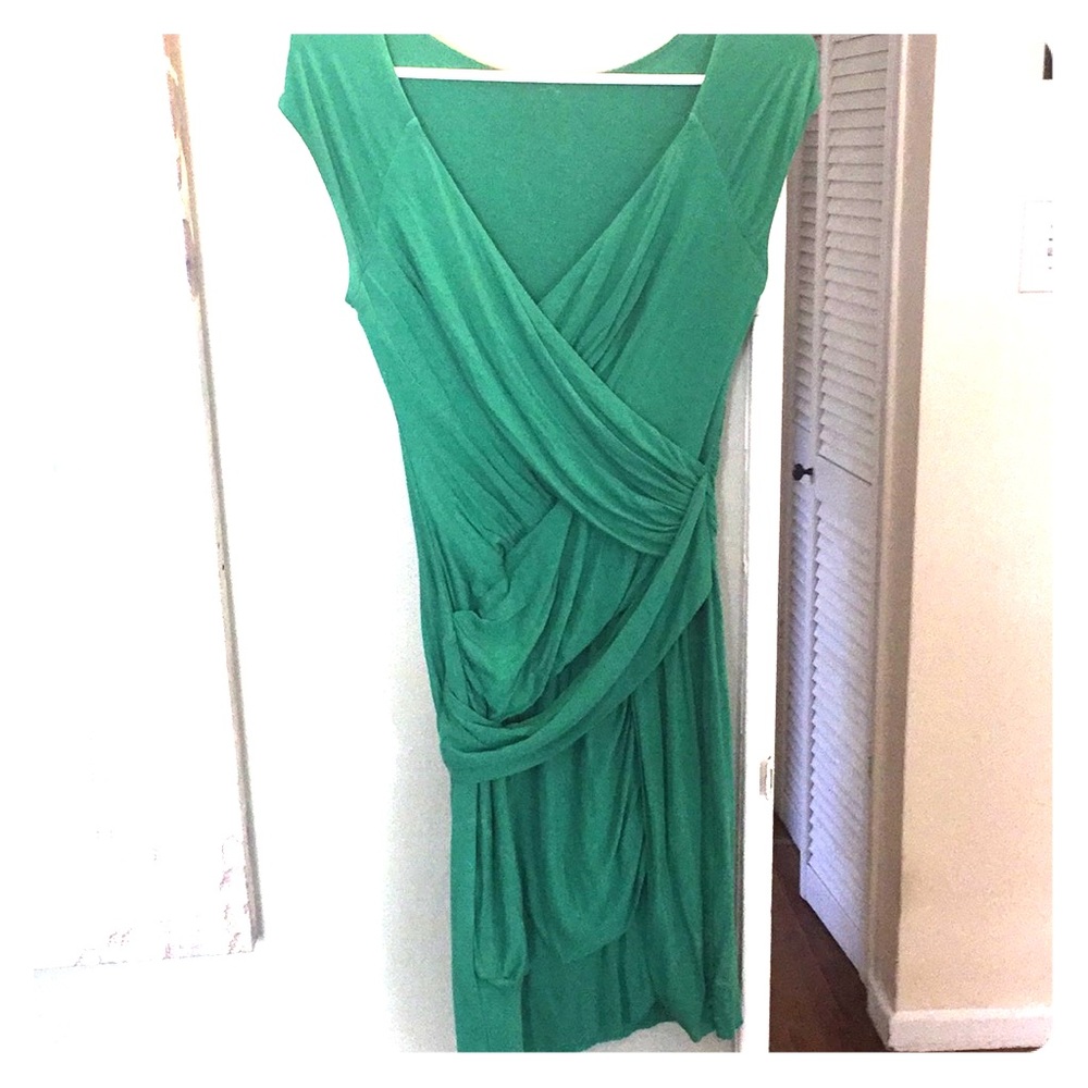 Elegant green dress